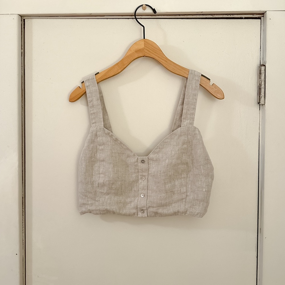 NWOT Sage The Label Beige Linen Smocked Sleeveless Crop Top